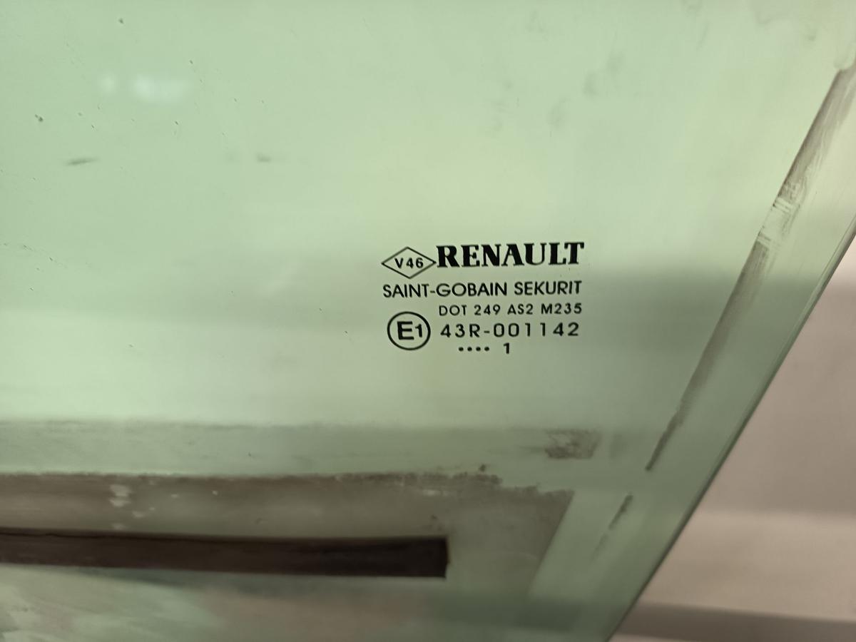 Renault Megane III original T&uuml;rscheibe vorn links Fahrer 803010005R Bj 2011