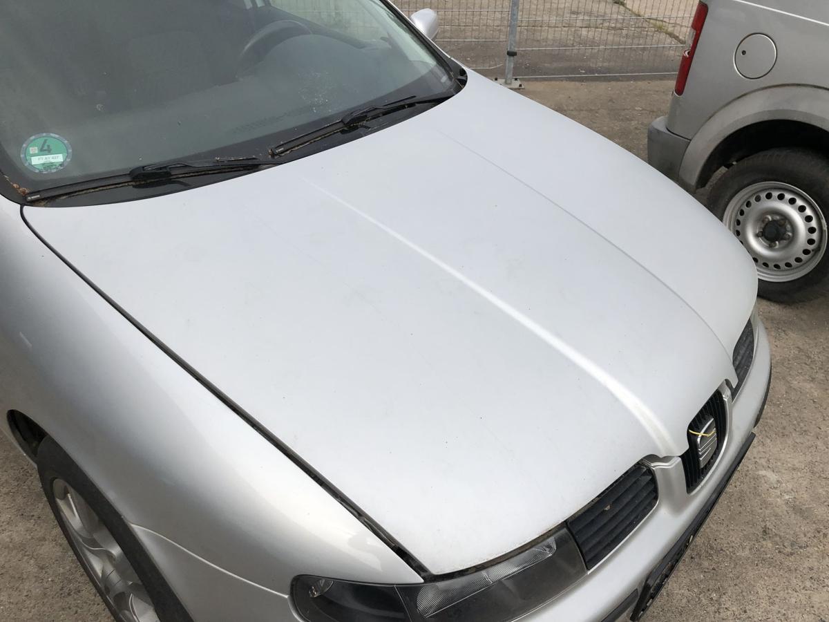 Seat Leon 1M Motorhaube Haube Klappe Deckel vorn LS7N silber schlecht lackiert