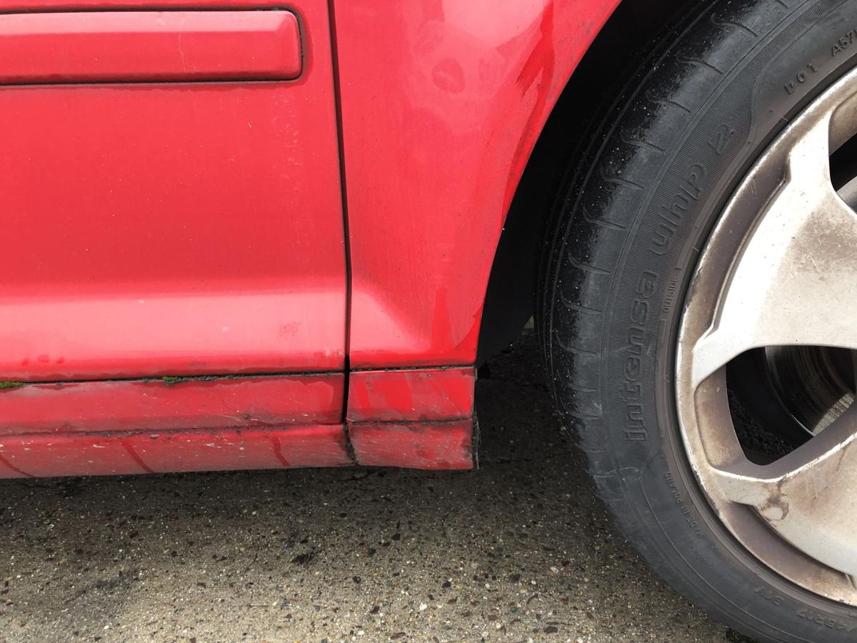 Audi A3 8PA Sportback Kotflügel vorn rechts Fender Seitenteil LY3J rot bis 2008