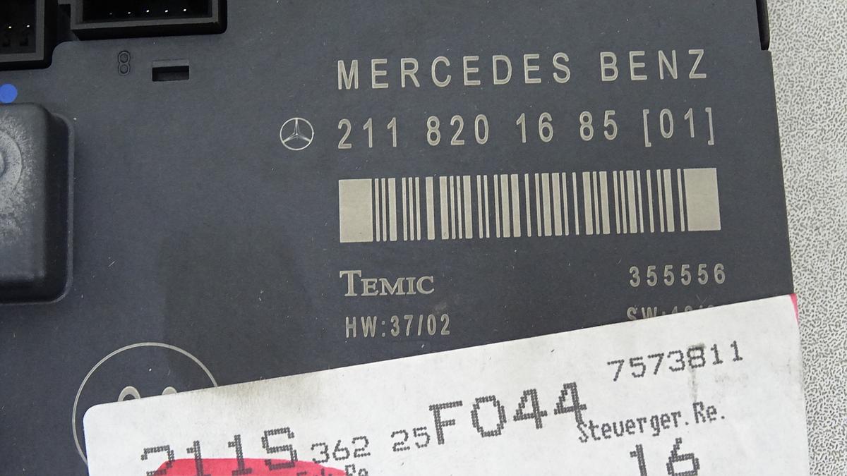 Mercedes E Klasse W211 Türsteuergerät vorn rechts Bj2003 A2118201685 355556