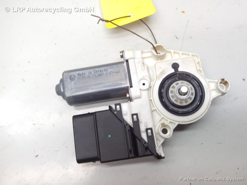 VW Golf 5 1K Bj.2004 original Fensterhebermotor hinten rechts 1K0959704C