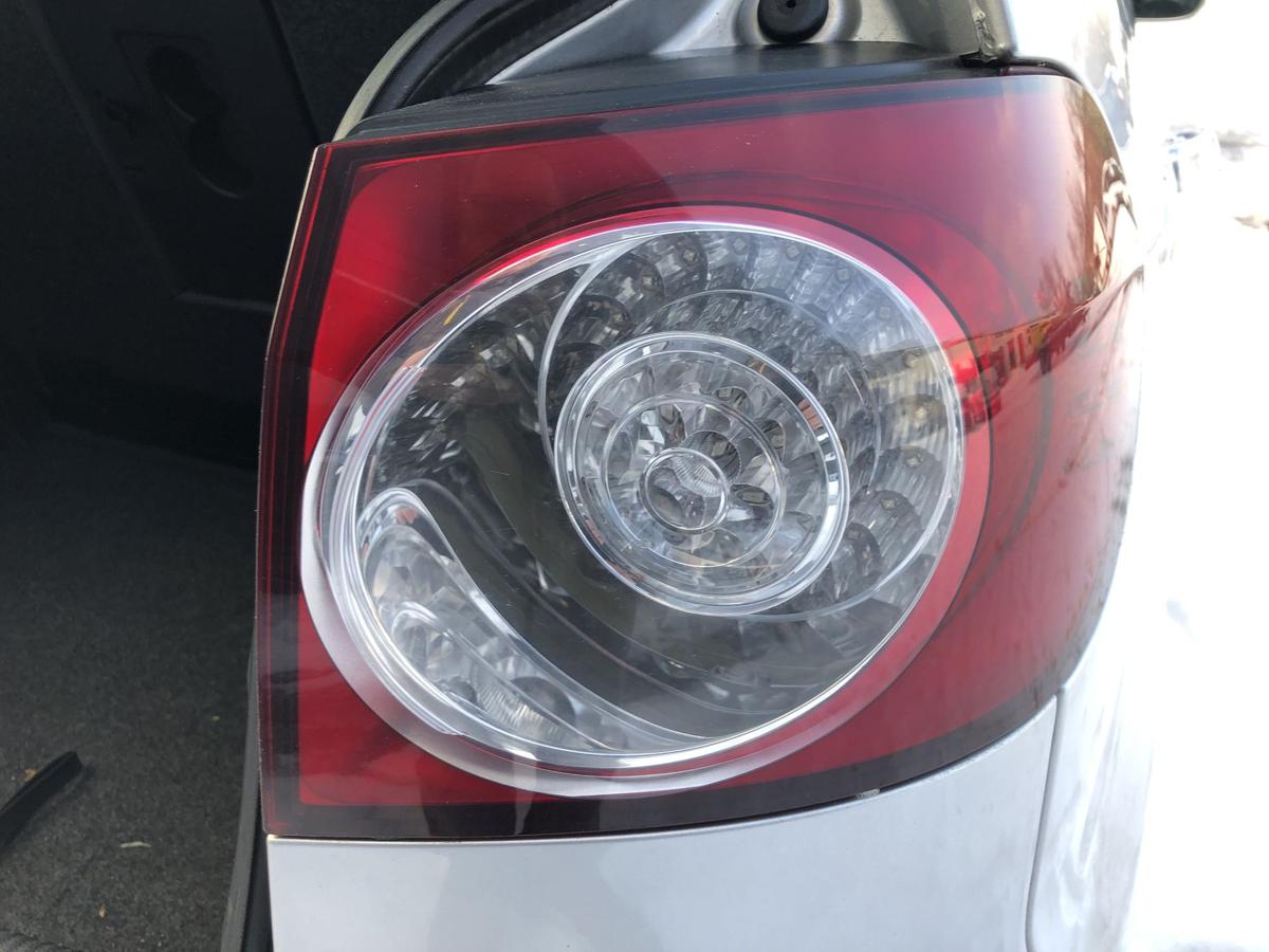 VW Golf Plus 5M R&uuml;ckleuchte au&szlig;en rechts R&uuml;cklicht Leuchte hinten LED