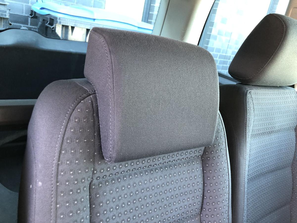 VW Touran 1T 1T1 Einzelsitz Sitz hinten mitte R&uuml;cksitz Stoff mit Muster