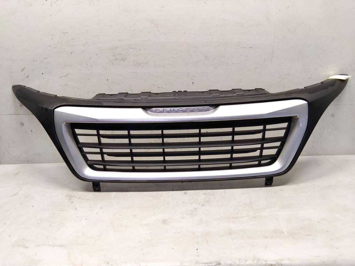 Peugeot Boxer 3 Typ 250 Facelift original K&uuml;hlergrill mit Rahmen Bj.2017