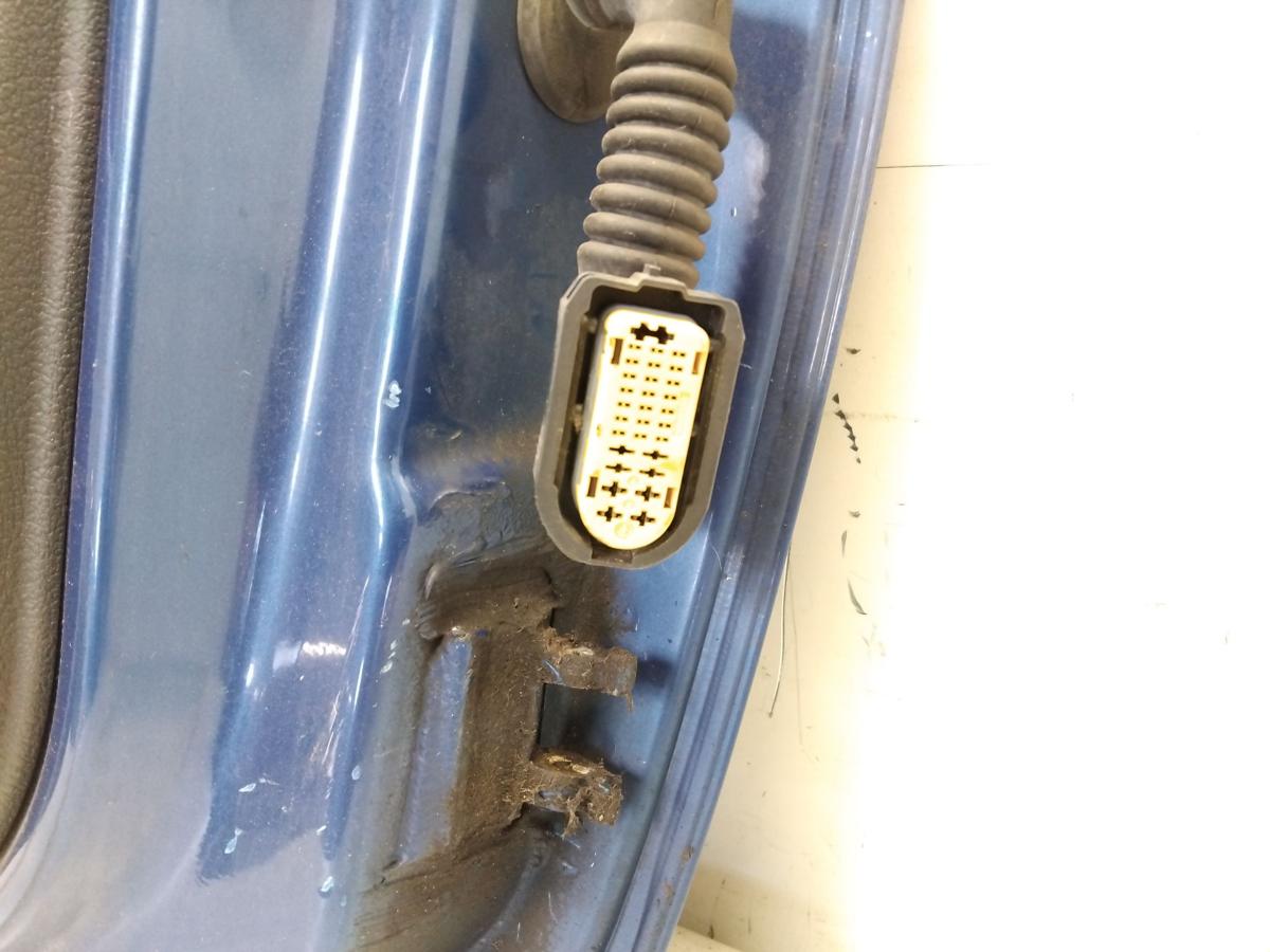 Renault Clio 2 T&uuml;r vorn links Fahrert&uuml;r 5-T&uuml;rer RNA Bleu Extreme Nacre BJ2007