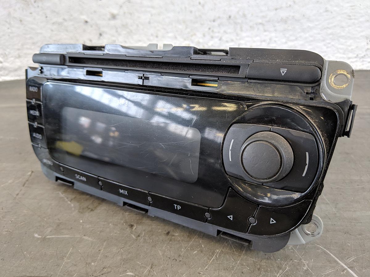 Seat Leon 1P ab09 original Autoradio mit CD 1P0035153 Radio