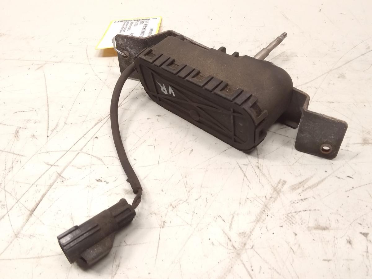 Volvo V70 II original Wischermotor Scheinwerfer rechts Bj.2001