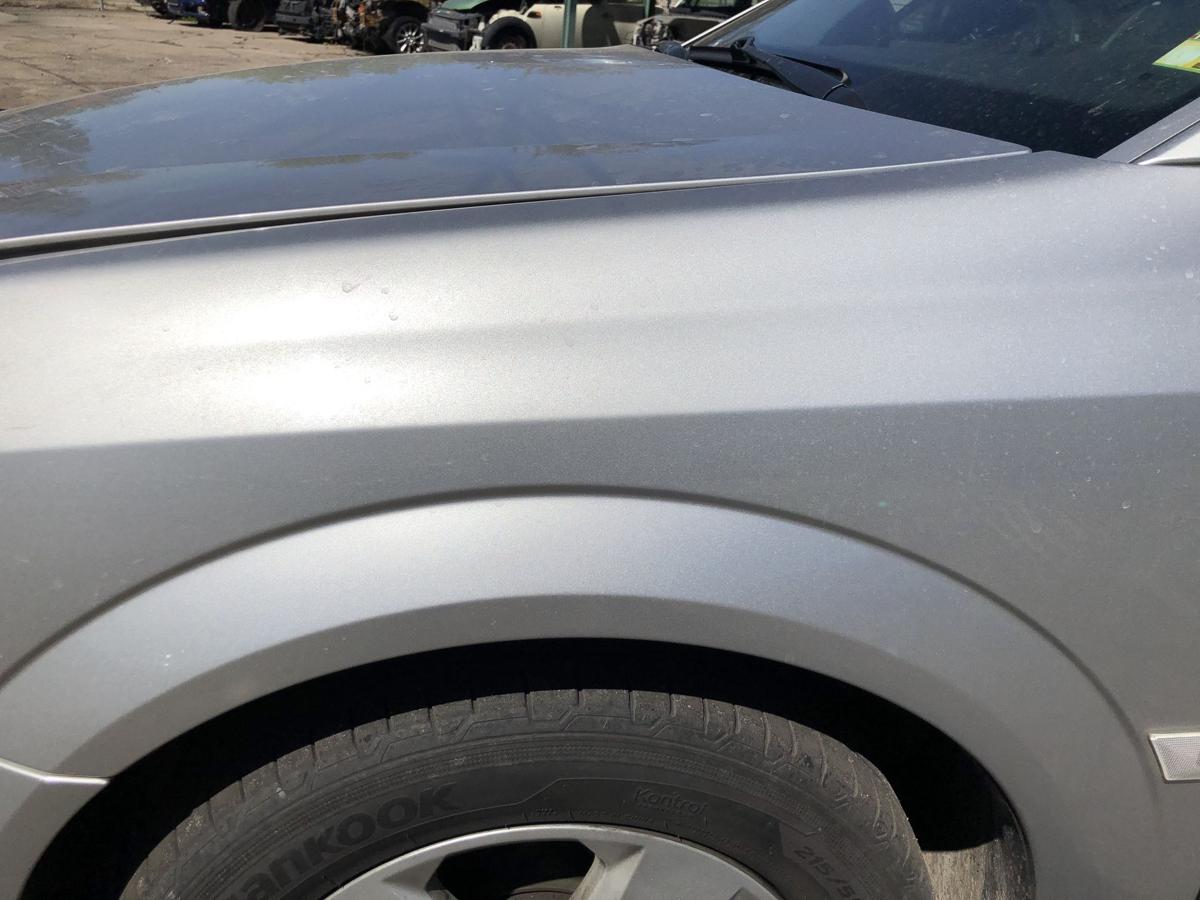 Opel Vectra C Caravan ab 05 Kotfl&uuml;gel vorn links Fahrerseite 2AU Silber