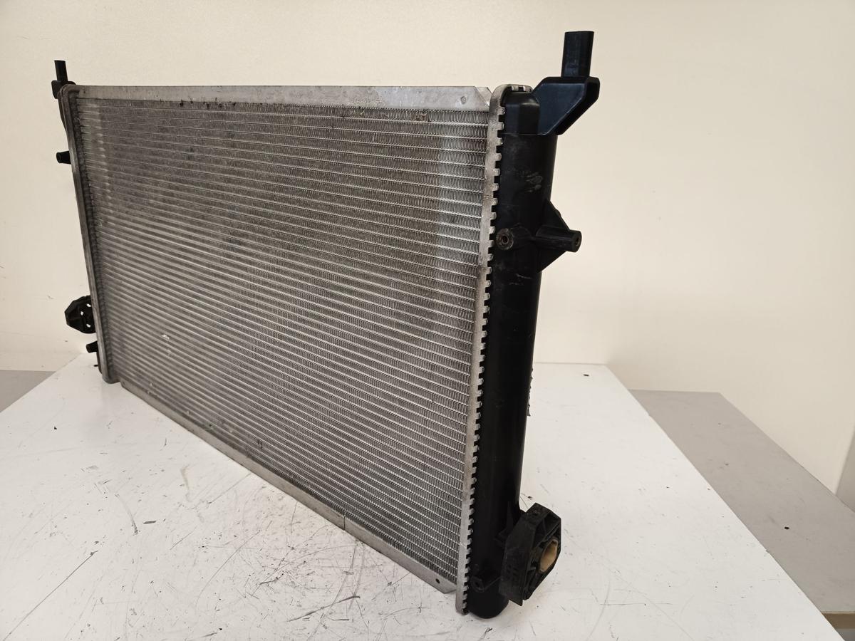 VW Golf V 1K Wasserkühler Motorkühler 70822128 1,6L75KW BGU Benzin Bj 2004