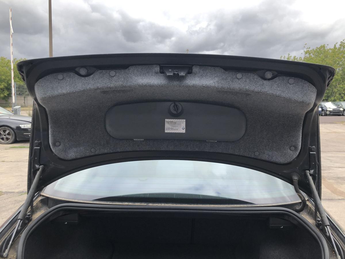 BMW 3er E46 Facelift Heckklappe Heckdeckel Kofferklappe Limo 475/9 Black Saphir
