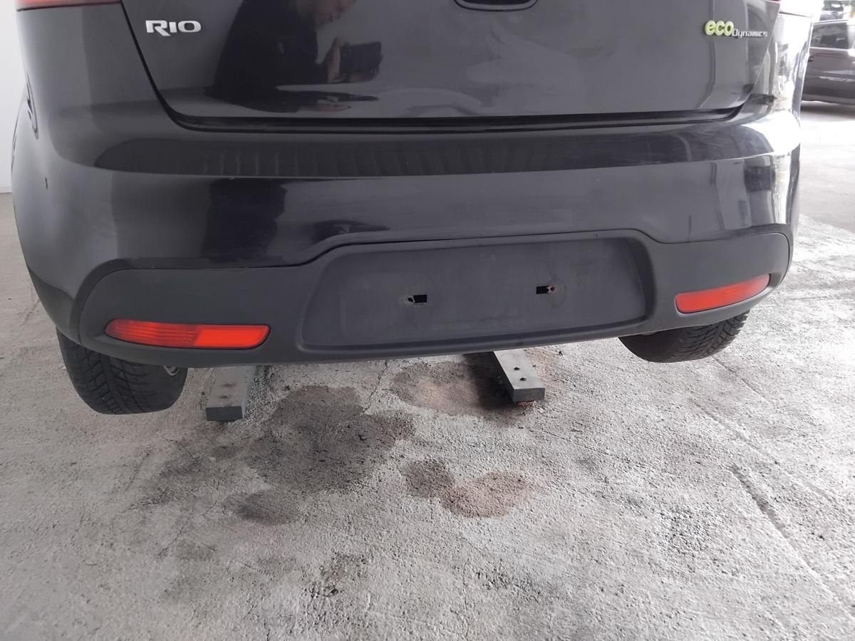 Kia Rio III UB original Sto&szlig;f&auml;nger Sto&szlig;stange hinten 3-t&uuml;rig BJ2012 AURORA BLACK
