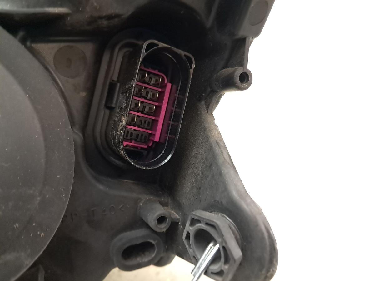 Skoda Fabia 2 5J Facelift original Scheinwerfer rechts Halogen Ellipsoid BJ2013