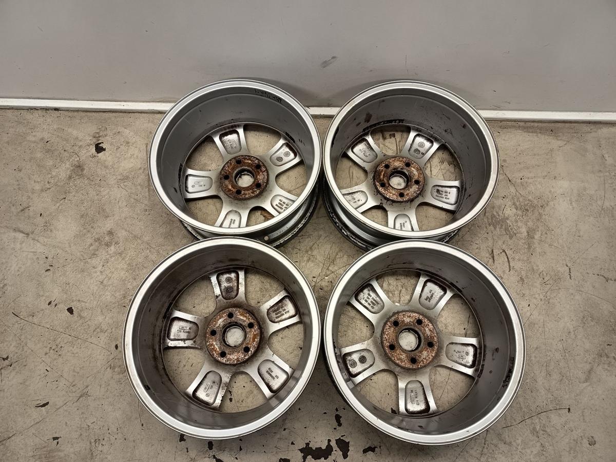 Audi A3 8L original Satz Alufelgen ohne Reifen 6,5x16 ET42 8L0601025K Bj 1998