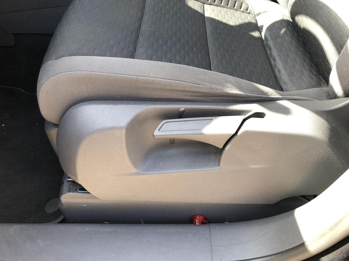 VW Touran 1T Sitz vorn links Stoffsitz ohne Heizung Autositz Stoff Facelift