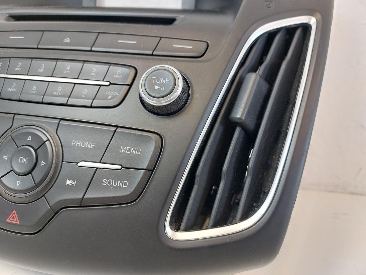 Ford Focus DYB CEW Turnier Radiobedienung Bedienteil Radio OEM