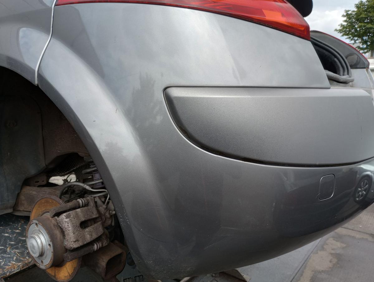 Renault Megane II original Stoßstange Stossfänger hinten KNG Stahlgrau Bj 2008