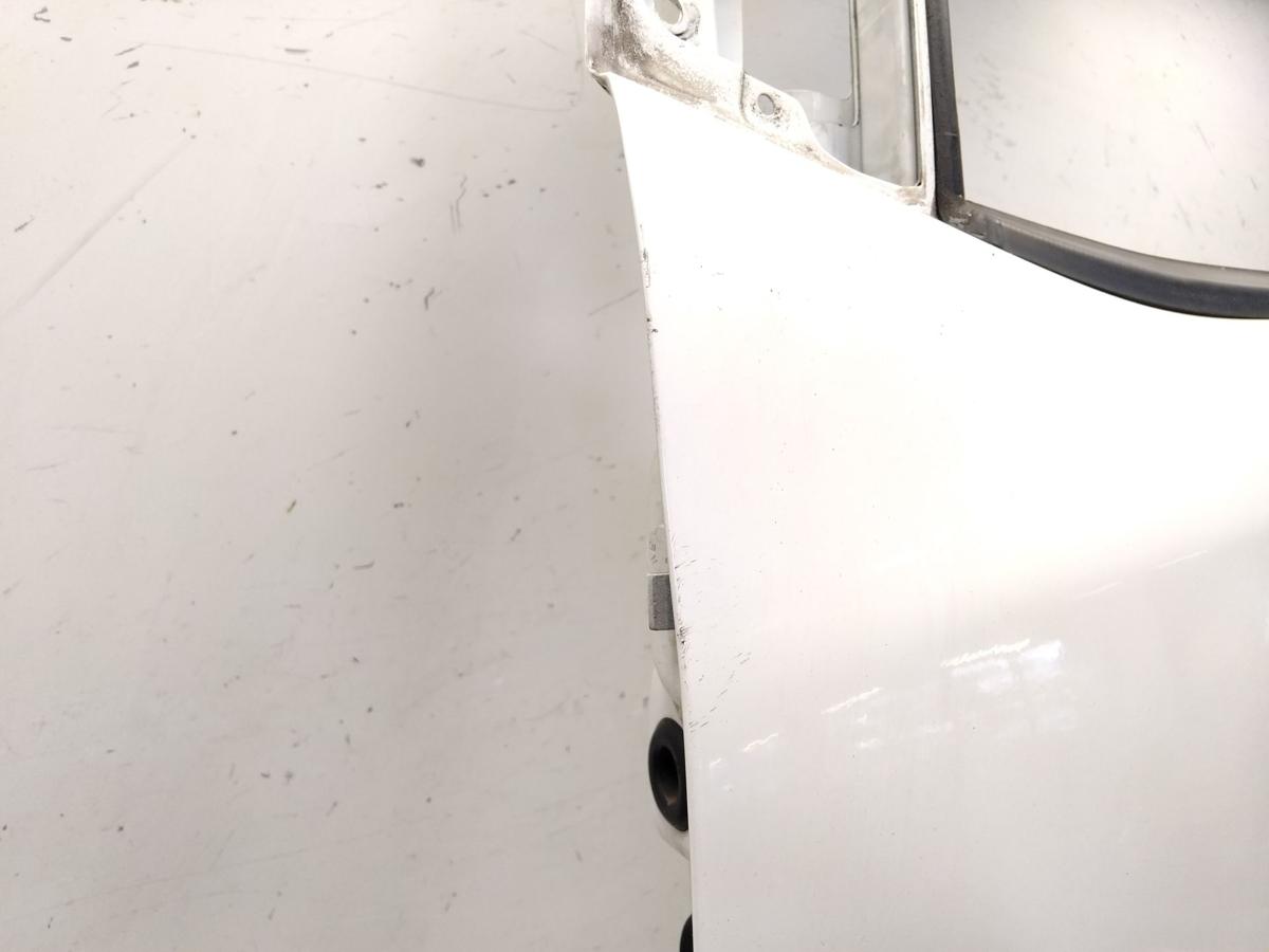 Opel Combo D T&uuml;r vorn links Fahrert&uuml;r polarweiss mit Delle Bj.2015