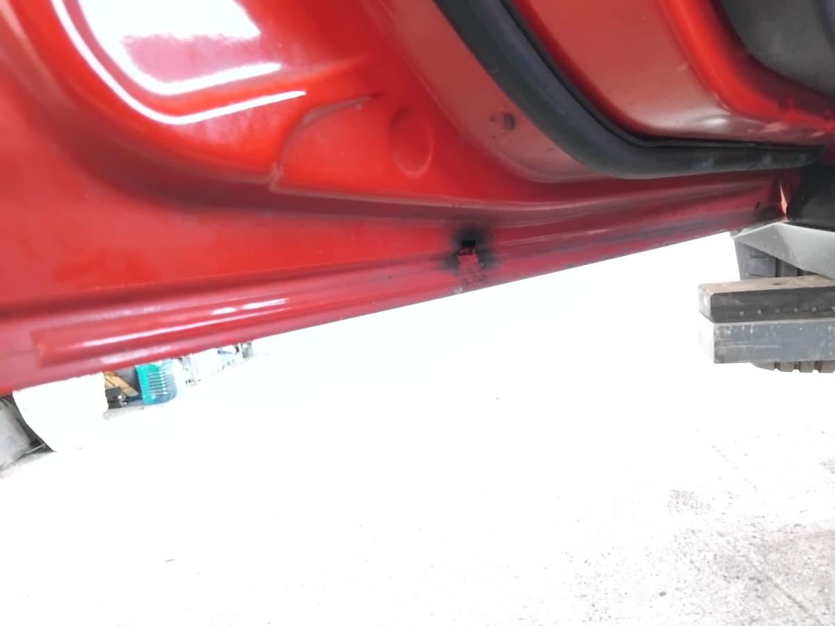 Ford Focus 3 DYB Turnier T&uuml;r vorn links Fahrert&uuml;r racerot BJ2013 5-t&uuml;rig