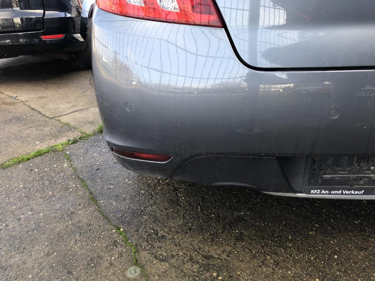 Peugeot 508 ND NE bis14 Sto&szlig;f&auml;nger hinten Hecksch&uuml;rze Limo mit PDC Besch&auml;digt