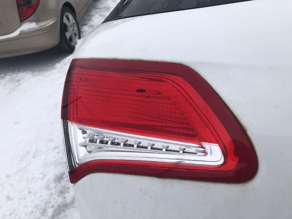 Citroen C4 II Typ N R&uuml;ckleuchte innen links Heckklappe R&uuml;cklicht Heckleuchte