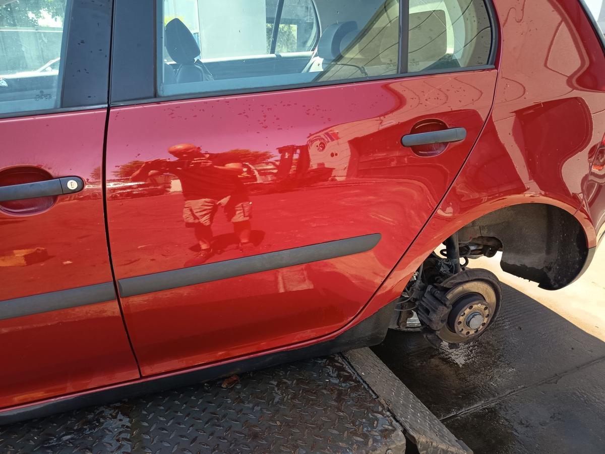 VW Golf V 5 orig Tür hinten links 5-türer Fahrerseite LA3W Red Spice met. Bj 04