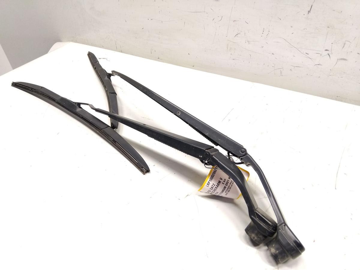 Mitsubishi Eclipse Cross original Satz Wischerarme vorn links rechts