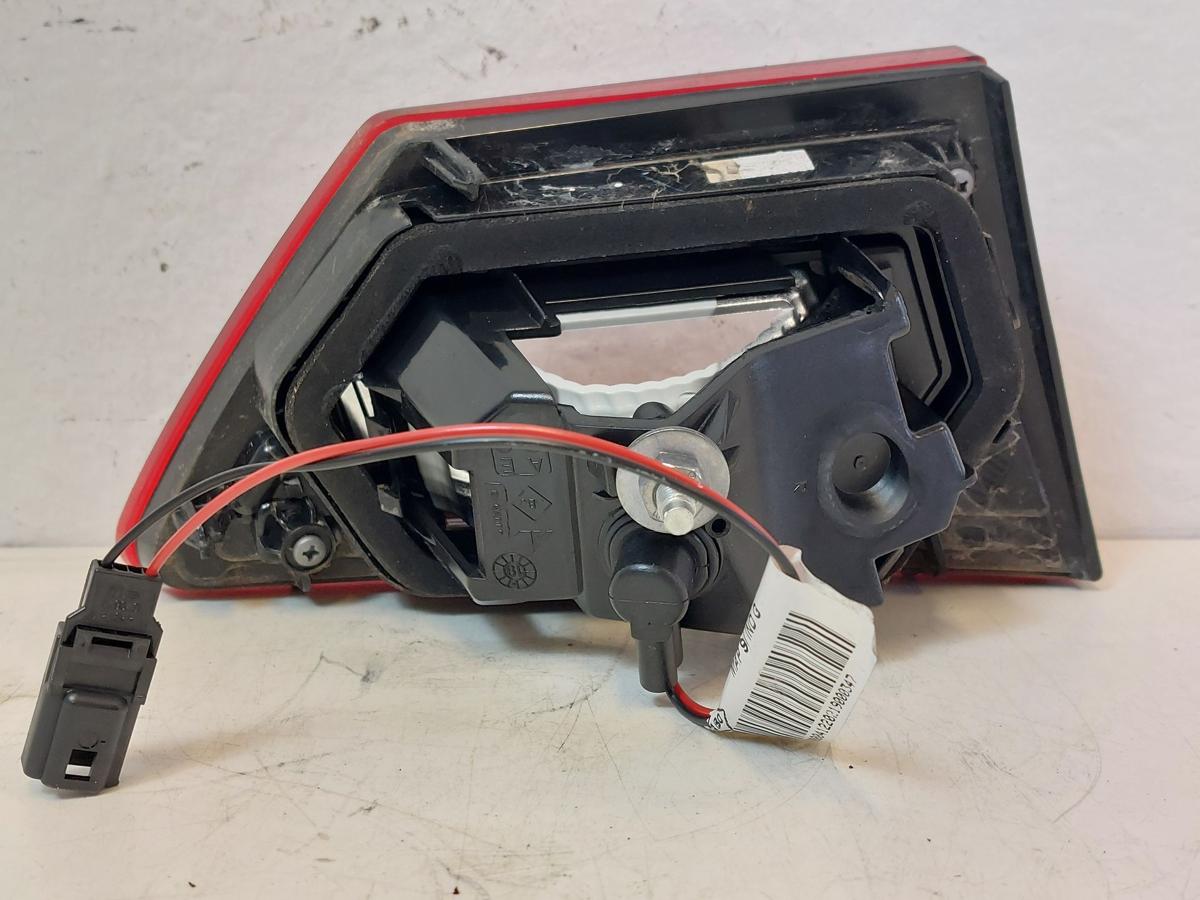 Renault Clio IV X98 TCe90 R&uuml;ckleuchte rechts innen R&uuml;cklicht Heckleuchte