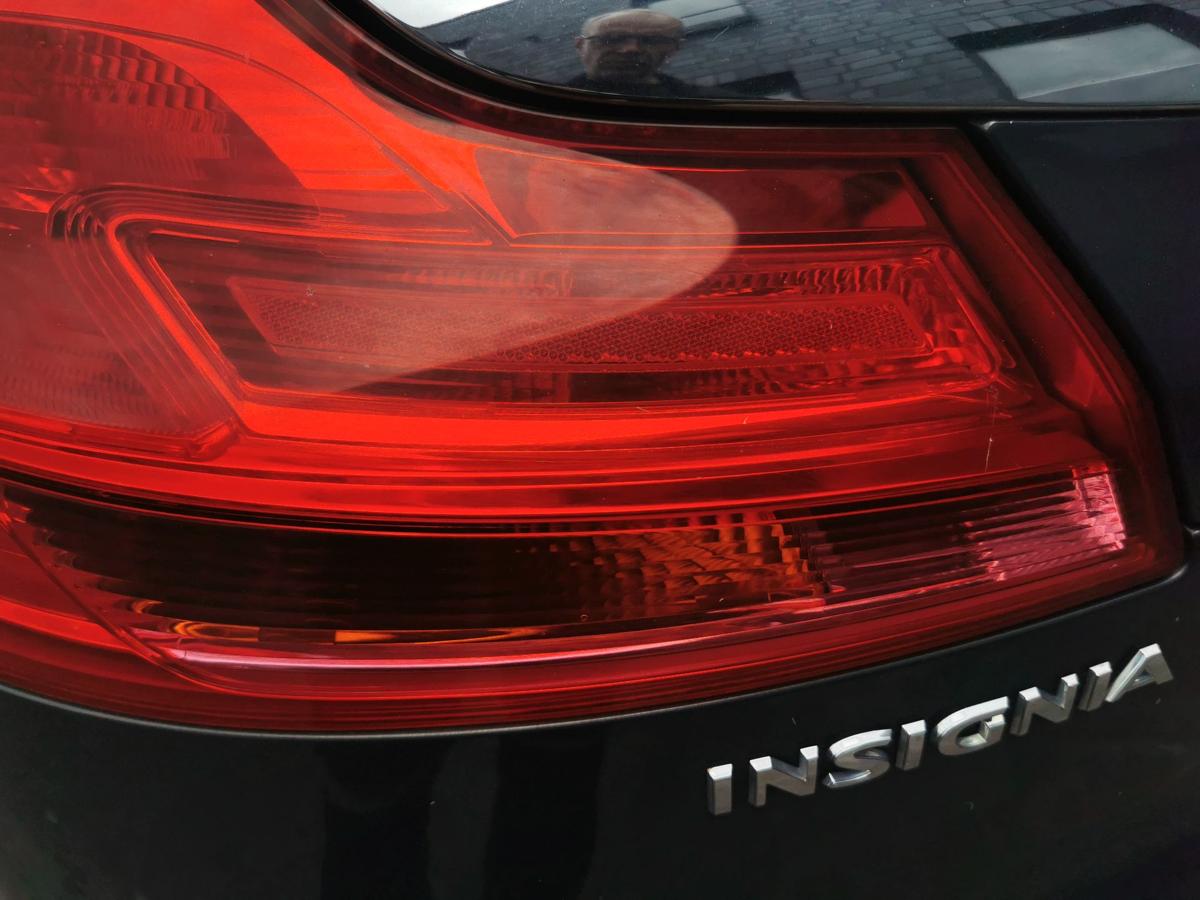 Opel Insignia A Tourer Rückleuchte Schlussleuchte Rücklicht hinten links Kombi