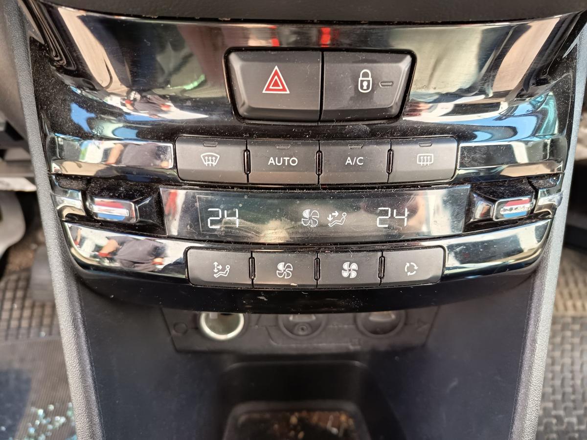 Peugeot 208 I orig Heizungsbetätigung Klimaautomatik Bedienung Bj 2012