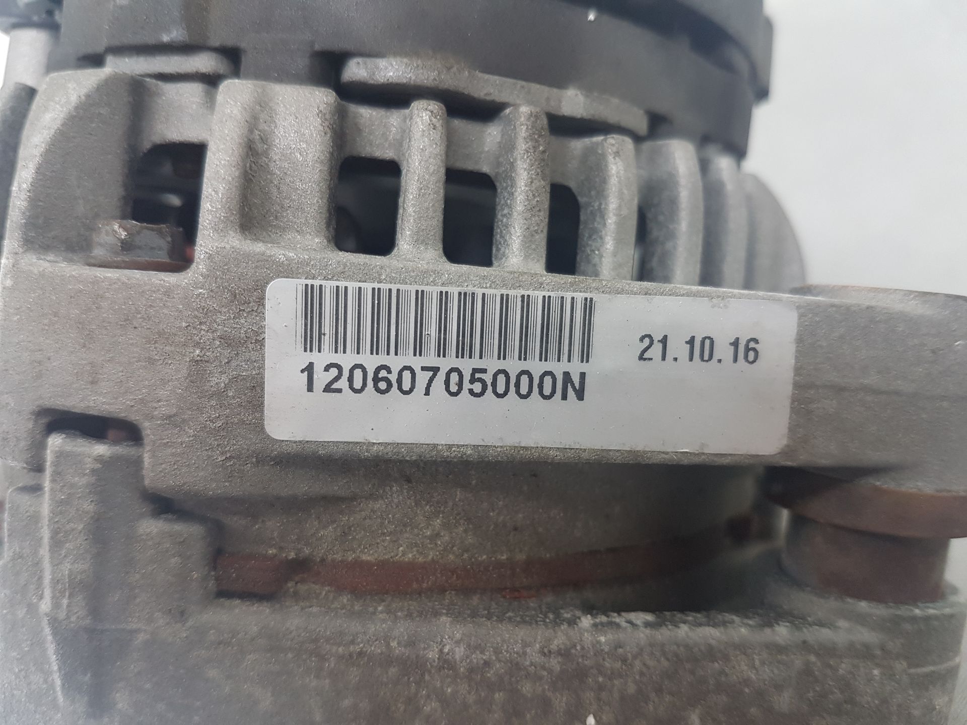 Honda Accord CG8 Lichtmaschine Generator Bj2002 1,8I 100kw F18B2