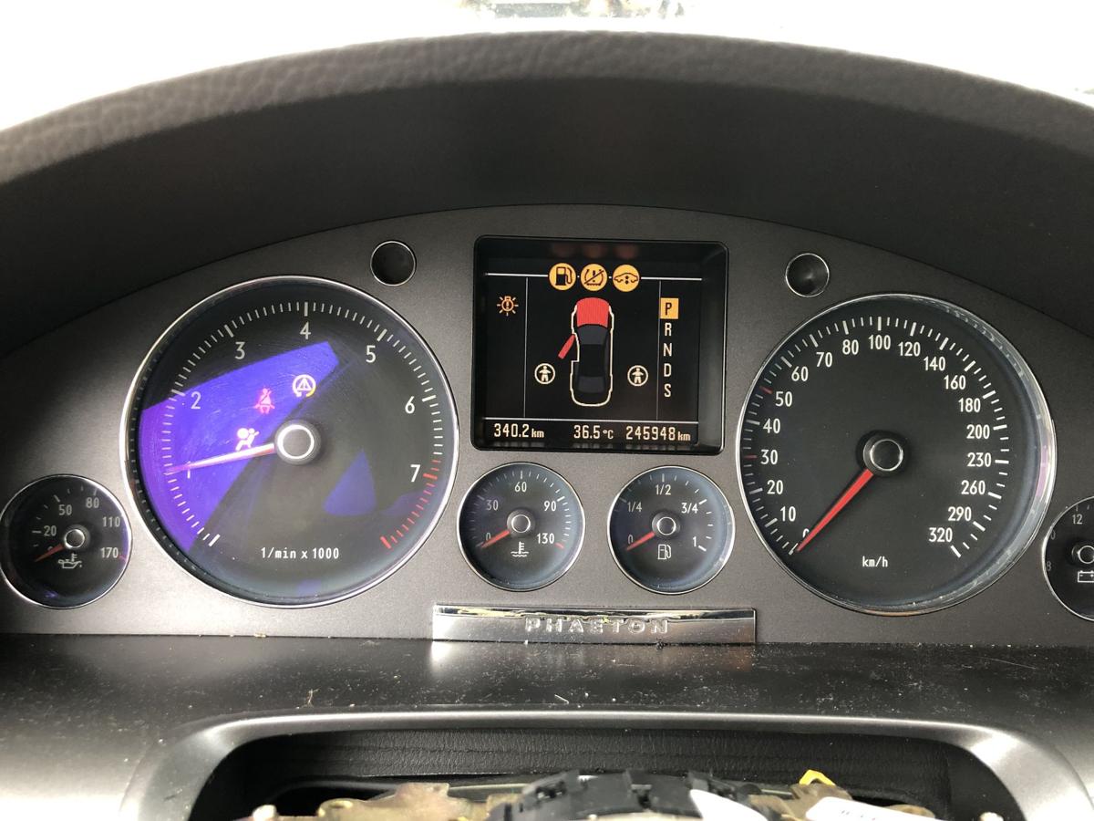 VW Phaeton 3D Motor Engine 4172ccm V6 246kw BGJ Benzin 245tkm 4.2 Test und Video