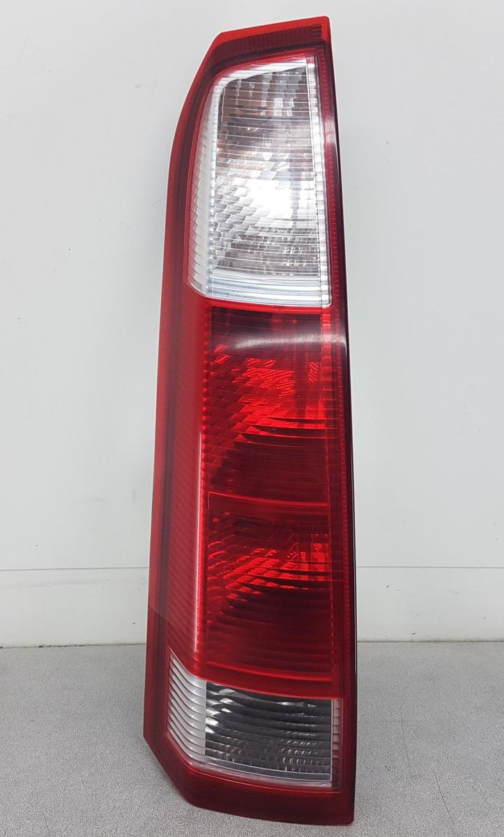 Opel Meriva A Rückleuchte Rücklicht links 93294345 89398084 Bj04 Modell bis 2008