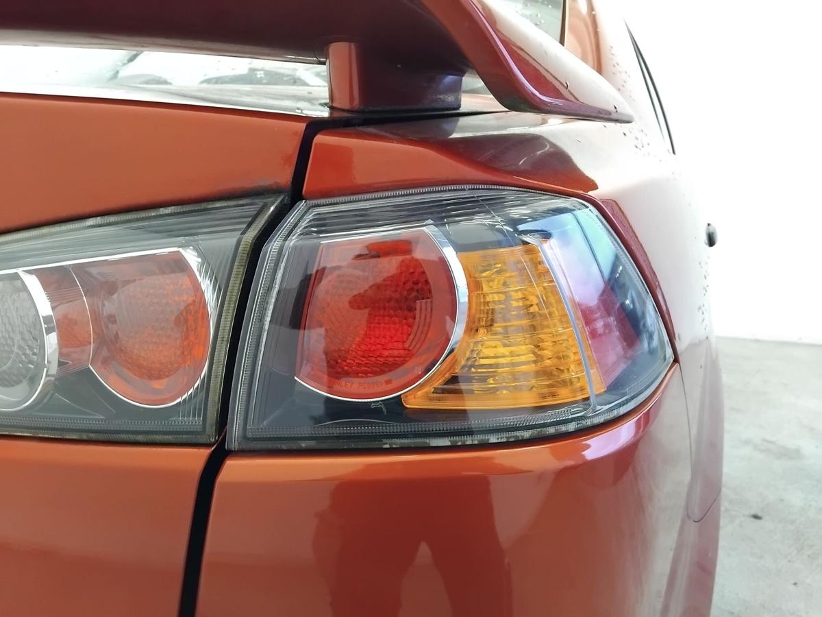 Mitsubishi Lancer 8 CY0 Limo orig.R&uuml;ckleuchte Heckleuchte rechts au&szlig;en BJ2015