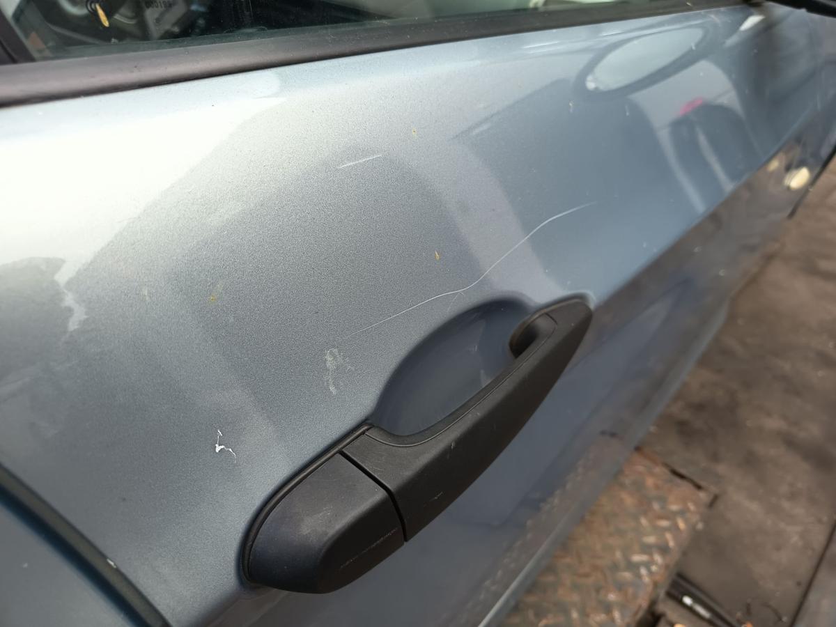 BMW E90/91 original T&uuml;r vorn rechts Beifahrer A34 Arktis vor LCI Bj 2006