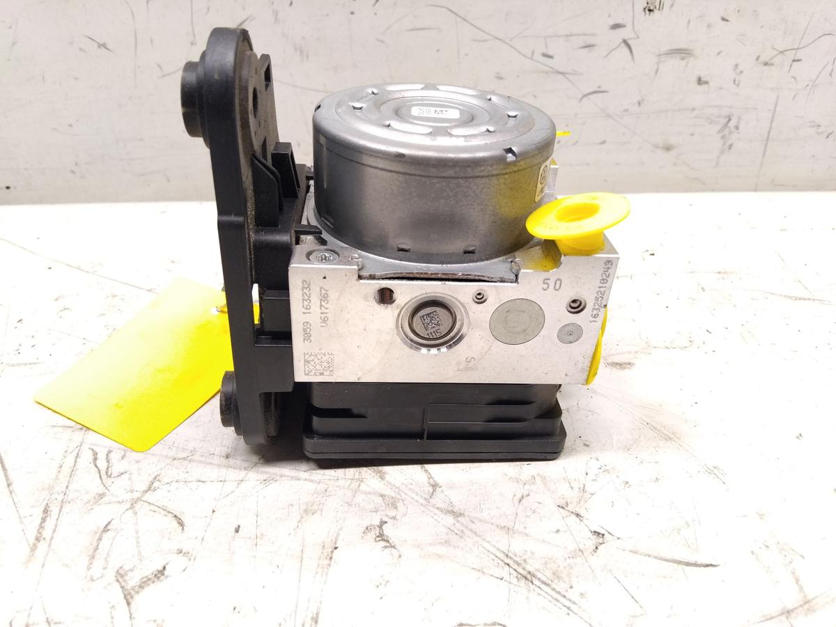 VW Golf Sportsvan original ABS-Block 5Q0614517CH Bj.2017
