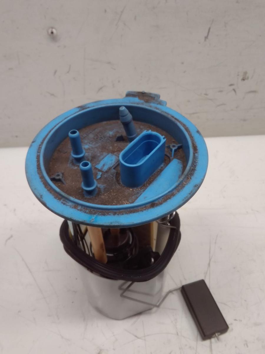 Audi A3 8P Facelift original Kraftstoffpumpe Benzinpumpe 1.4TFSI 92kw Bj.2010