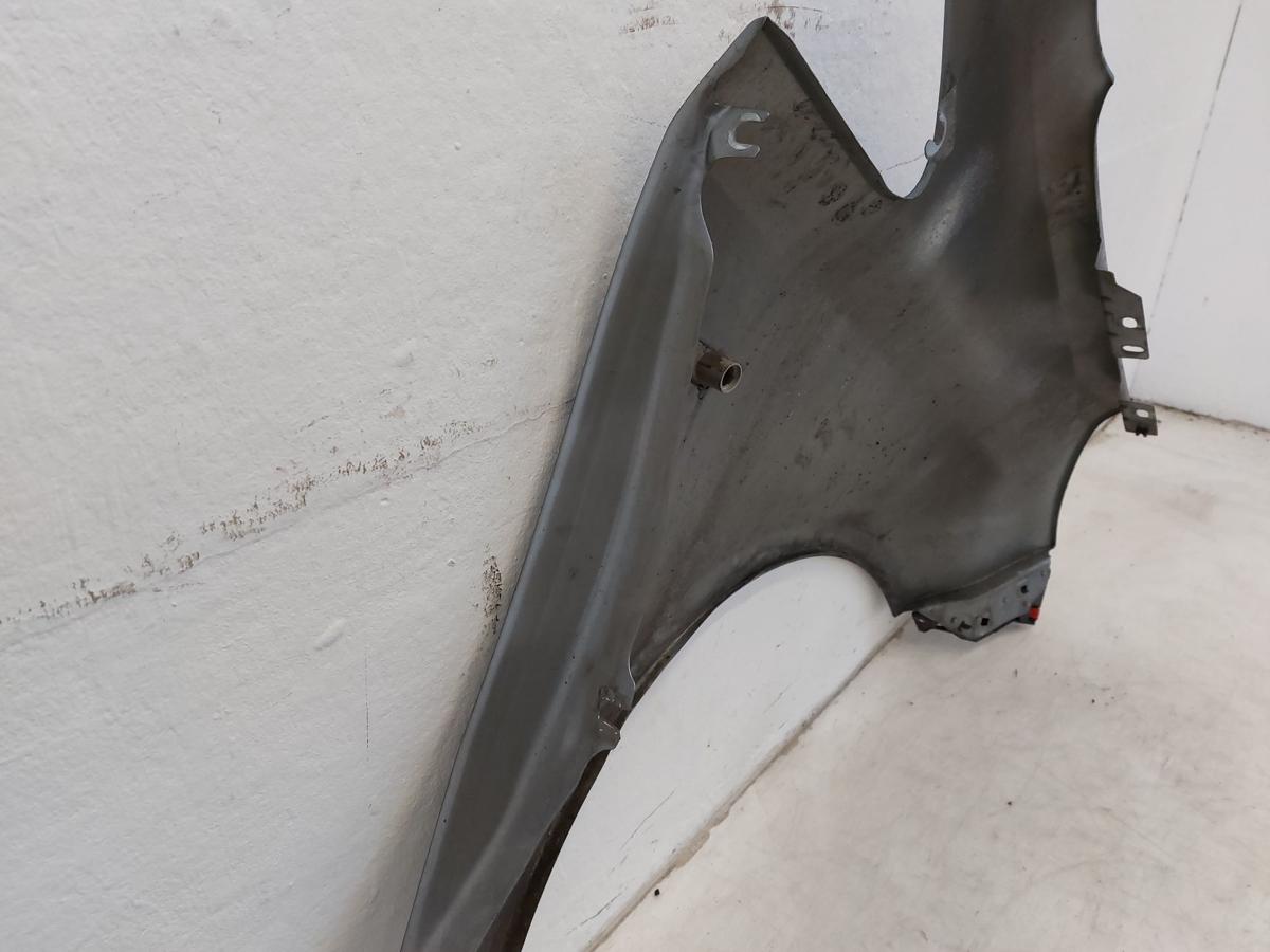 Opel Corsa D Kotfl&uuml;gel vorn links Fahrerseite GEV silberseemetallic 06-14