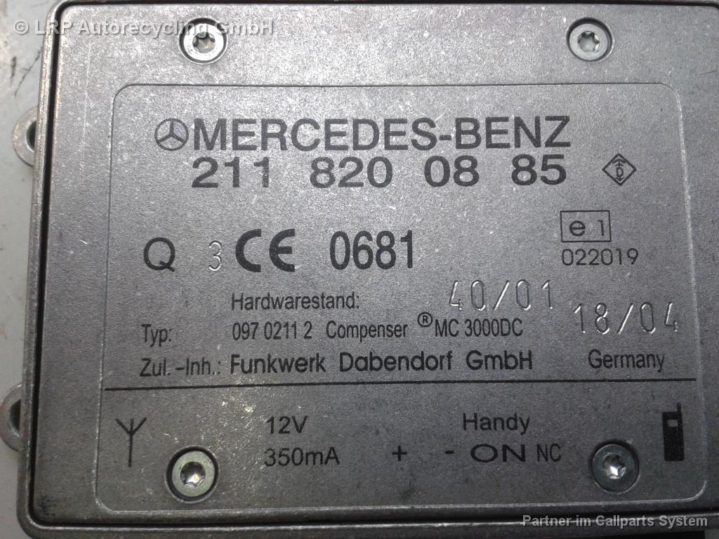 Mercedes CLK C209 Coupe BJ2004 Antennenverstärker Antennenweiche A2118200885