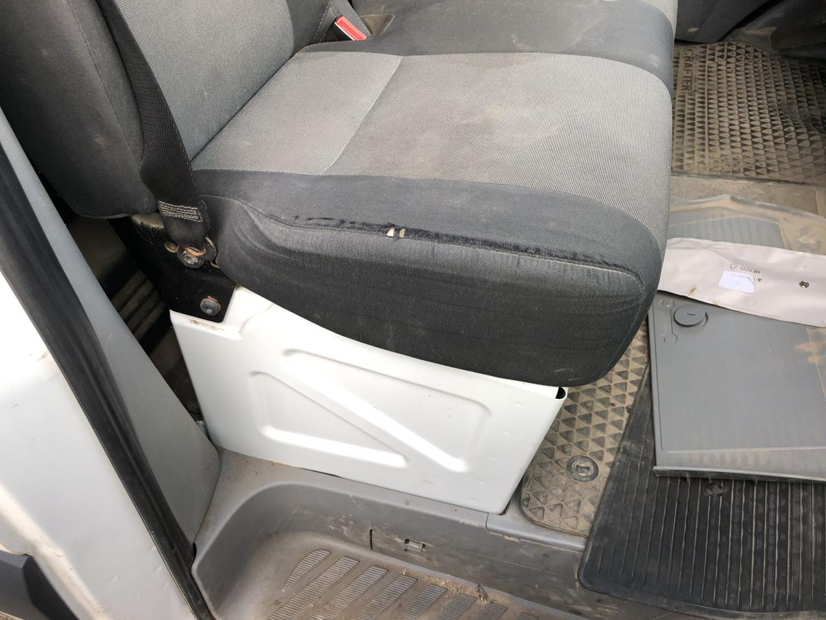 VW Crafter 35 2E Kasten Doppelsitzbank Beifahrersitzbank rechts Sitz Doppelsitz