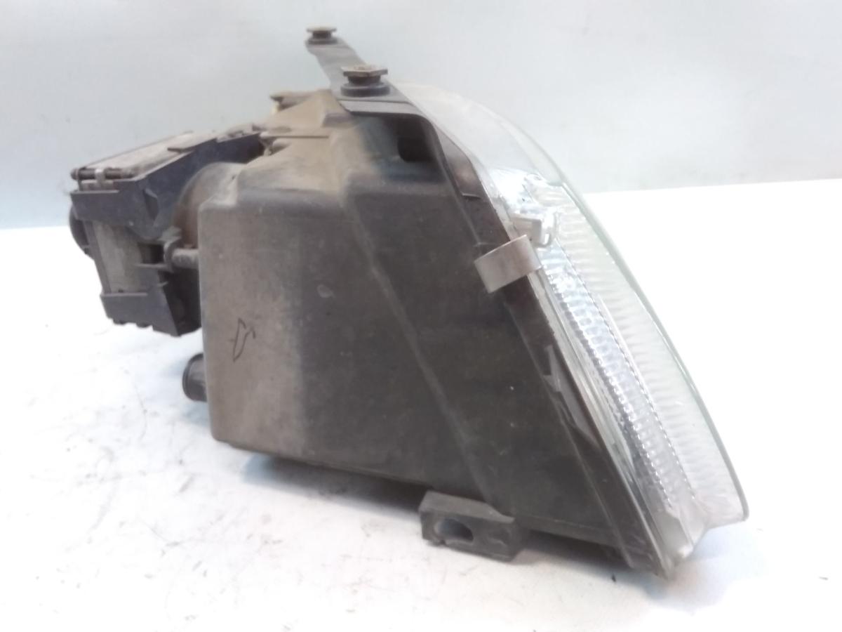VW Passat 3B original Scheinwerfer links Xenon mit LWR HELLA BJ2000