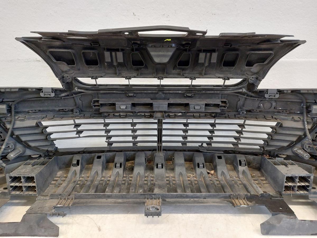 Renault Megane III 3 Sto&szlig;f&auml;nger vorn Nebel 2012 bis 2014 Frontsch&uuml;rze Schaden