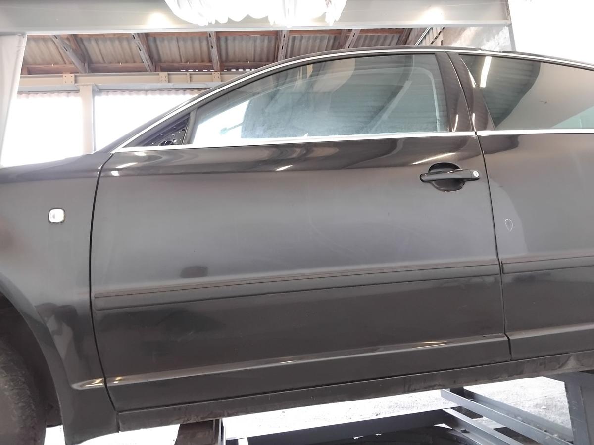 Skoda Superb 3U T&uuml;r vorn links Fahrert&uuml;r LF9R Blackmagicmetallic BJ2005