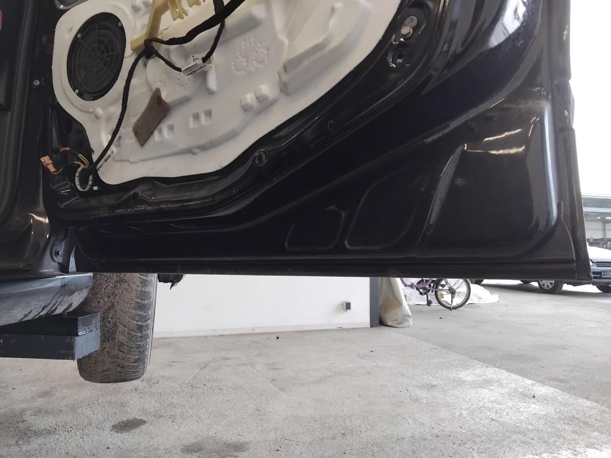 Peugeot 308 I T&uuml;r vorn rechts Beifahrert&uuml;r KTV black perla nera 5-t&uuml;rig BJ2011