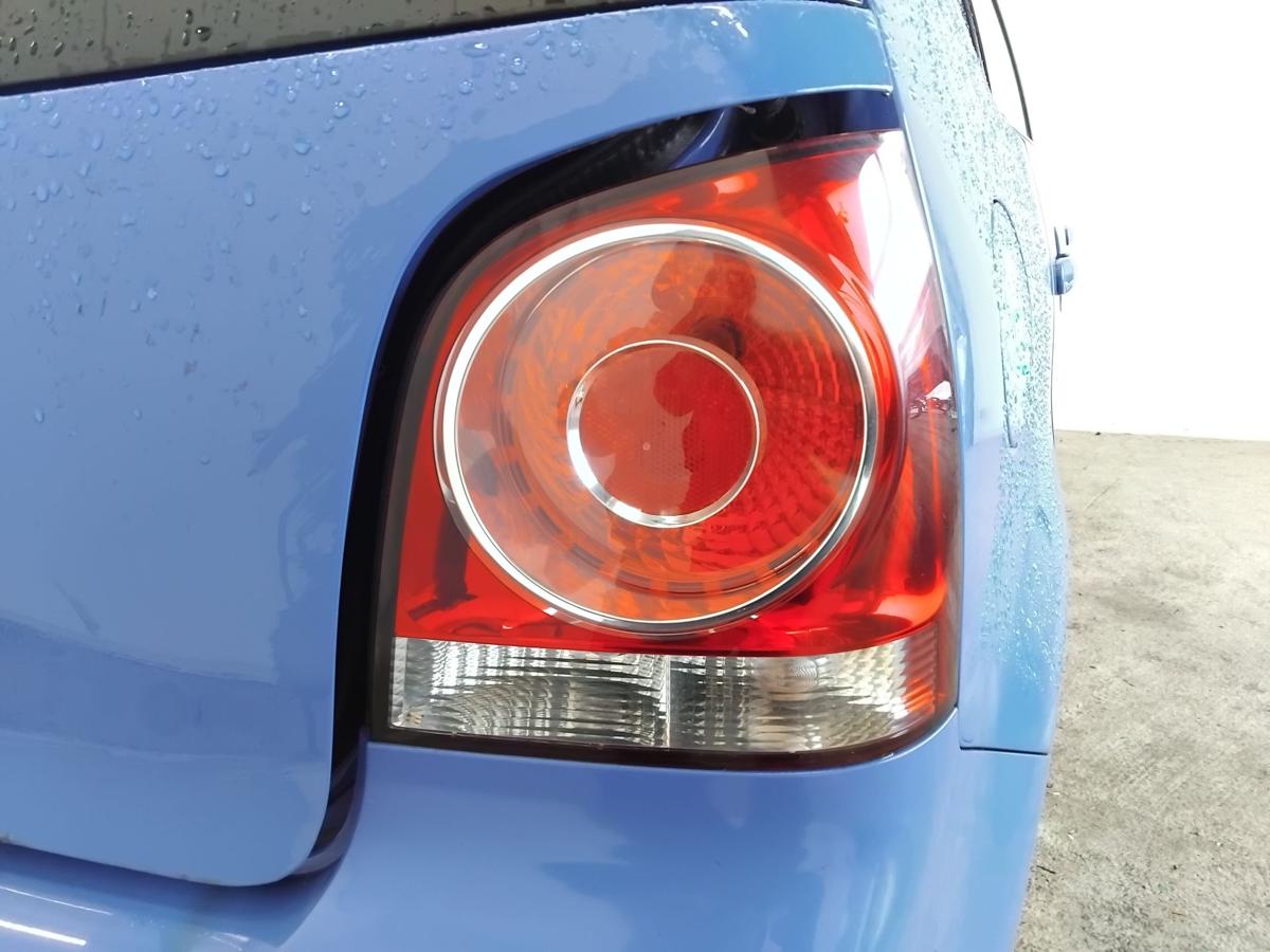 VW Polo 9N3 original R&uuml;ckleuchte Heckleuchte rechts BJ2009