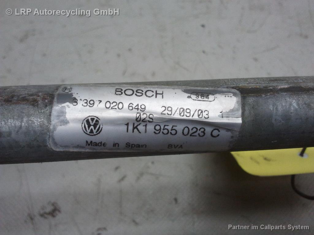 VW Golf 5 Wischergestänge vorn 1K1955023C 3397020649 BOSCH BJ2004