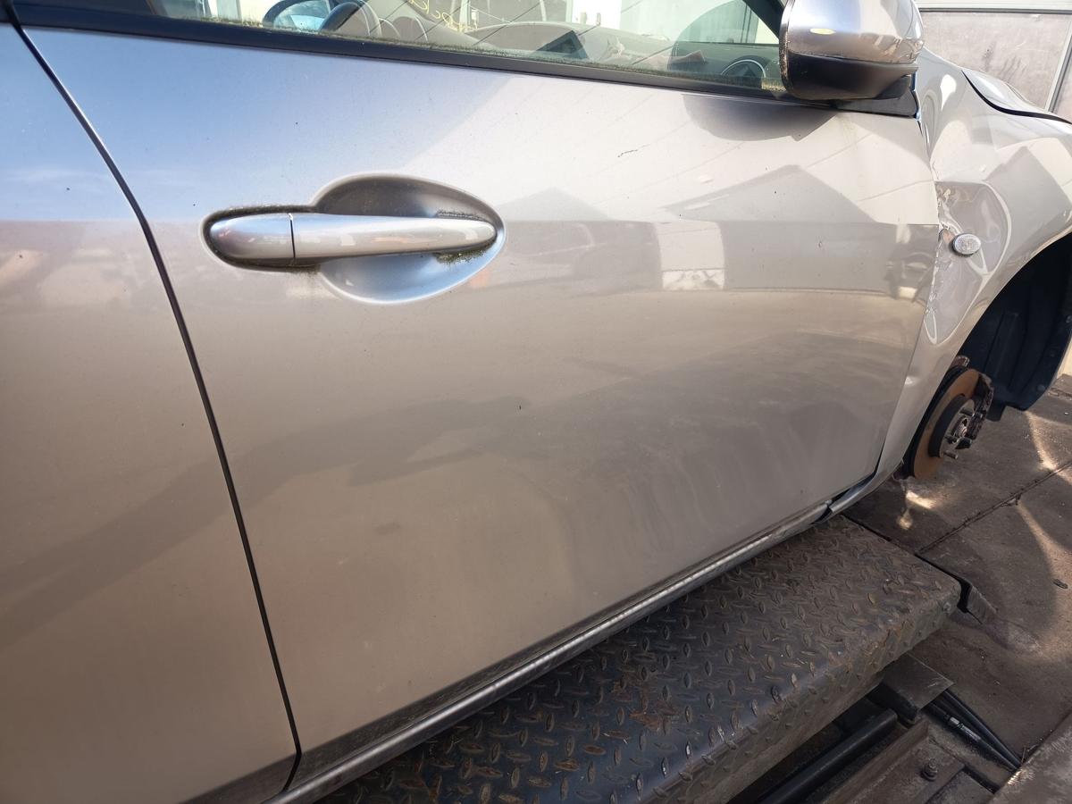 Mazda 3 BL original T&uuml;r vorne rechts 22V Satinsilber Baujahr 2010