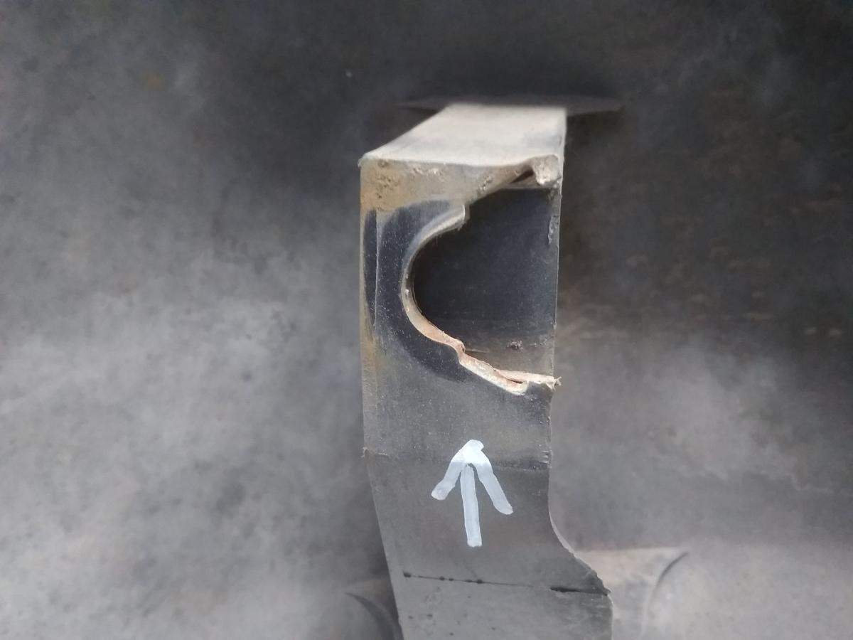 Mazda Premacy Bj.2003 original Sto&szlig;stange Stossf&auml;nger hinten Facelift ab 10/2001