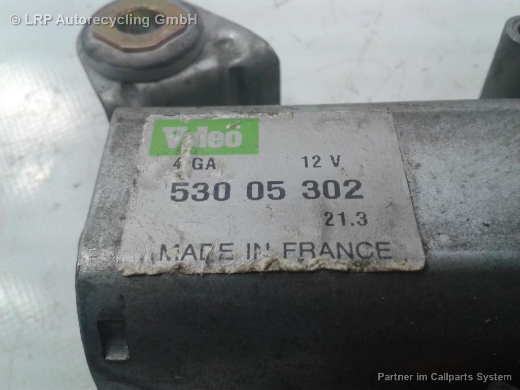 Peugeot 306 Heckwischermotor 53005302 VALEO BJ1993