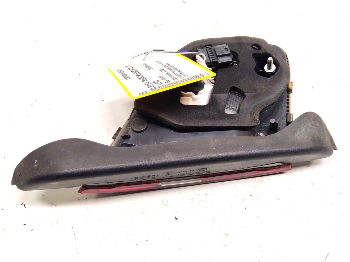 Mercedes E-Klasse Coupe C207 original Rückleuchte innen rechts LED Bj.2009