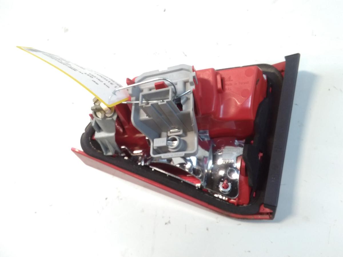 Audi A4 8K B8 Avant original R&uuml;ckleichte Heckleuchte innen links LED Bj.2009